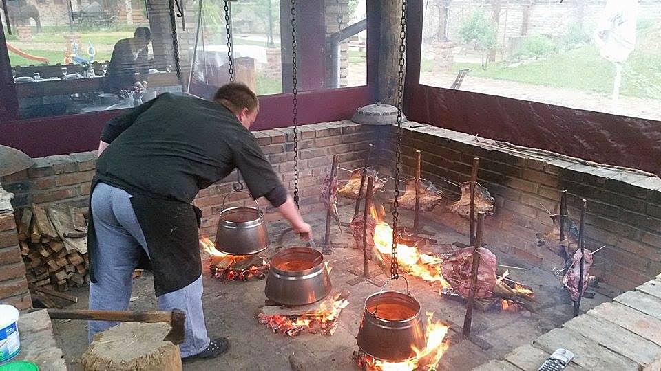 Fish specialities of the Restaurant Didin Konak, close to Kopacki rit